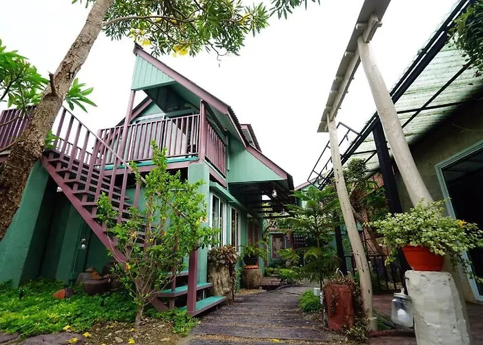 รีสอร์ท Katom Satu 4*